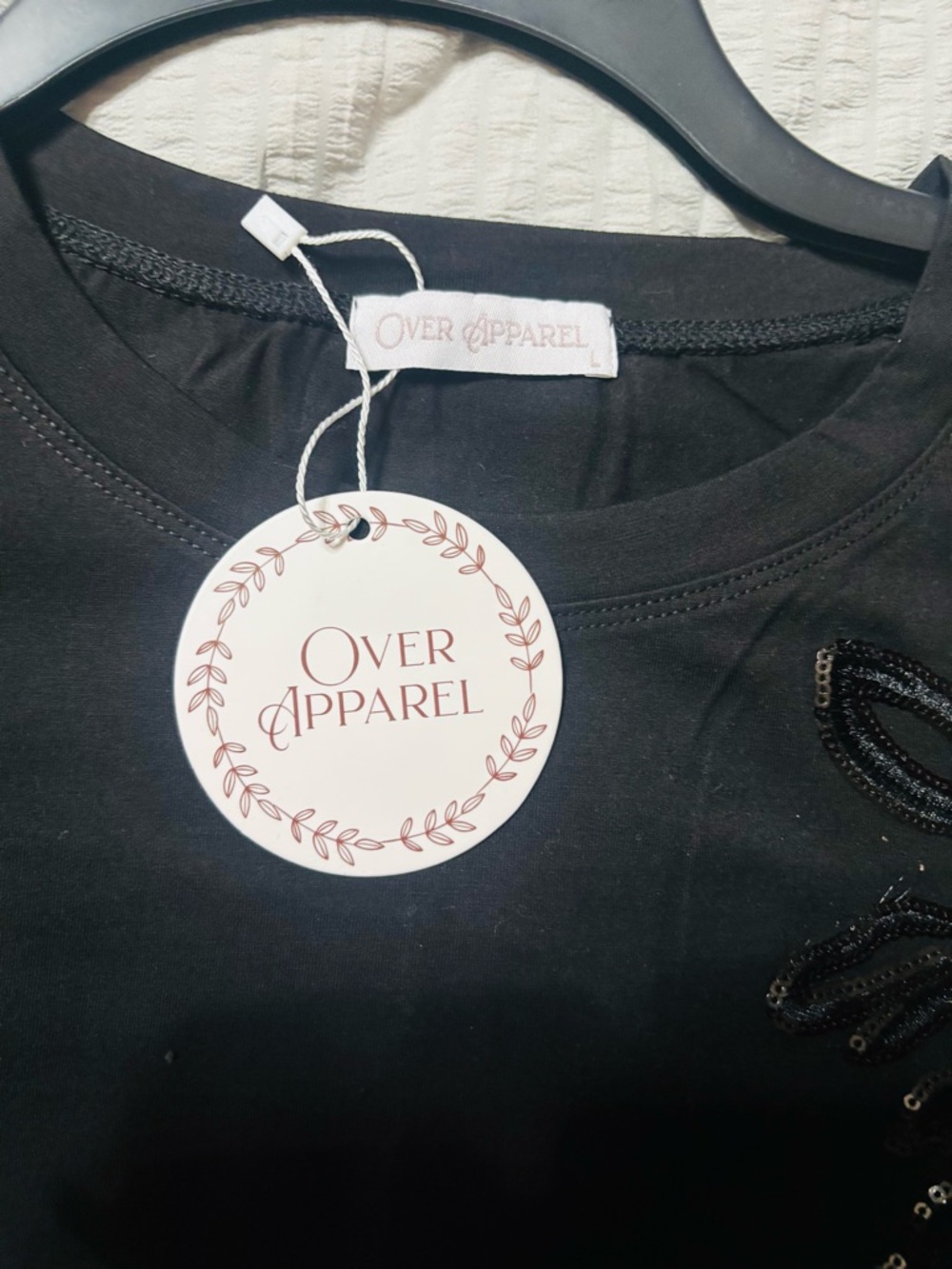 Black Sequin Floral Appliqué Tee - Picture 3 of 6